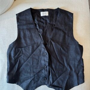 DISSH Linen Black Vest
